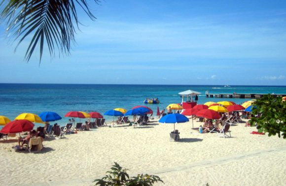 Doctors Cave Beach | Jamaica Wheelchair Taxi - transport for wheelchair passengers